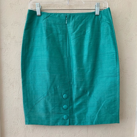 Two 100% silk designer skirts. - Picture 8 of 8